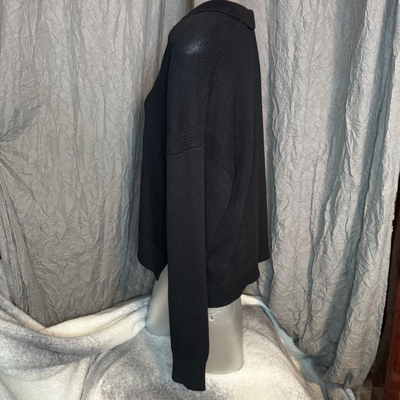 GAP Long Sleeve Collared Sweater - Picture 3 of 6